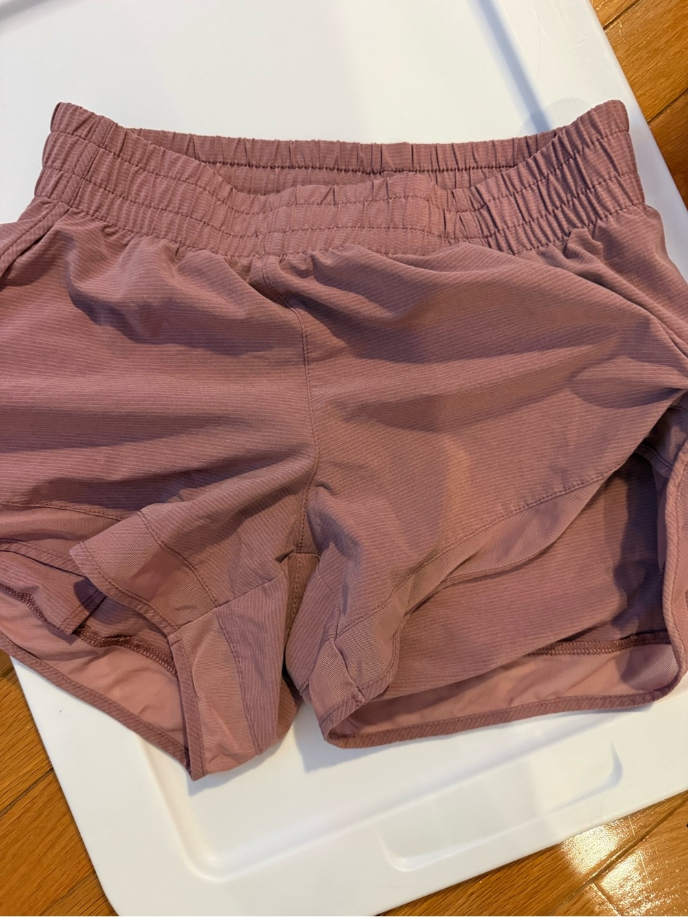 Athleta Women’s Elastic Waist Performance Shorts - Mauve